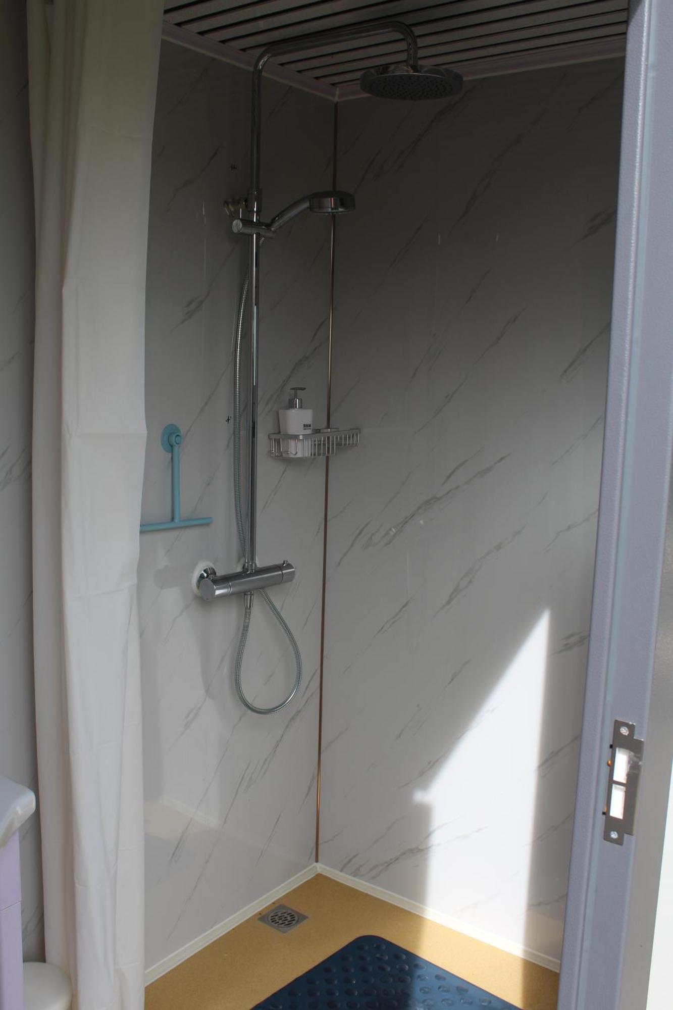 Camping Pod Lyts Dekema 1 Baard Exteriör bild